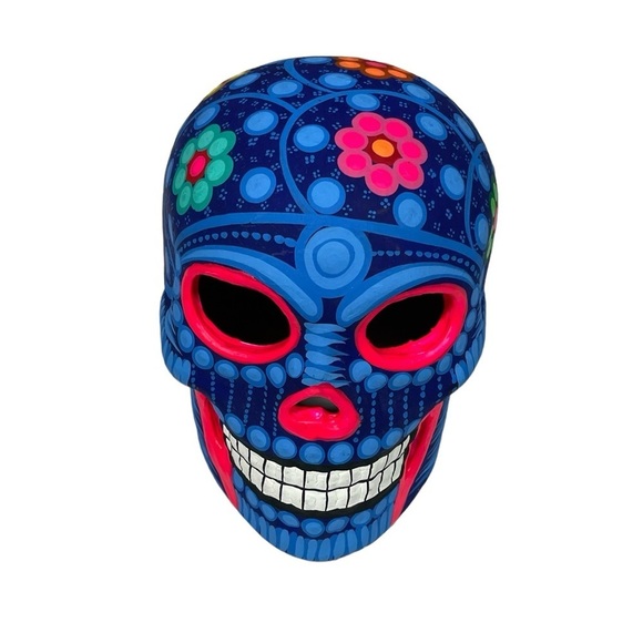 Mexican Clay Skull Hand painted blue 4”
New - Picture 2 of 6